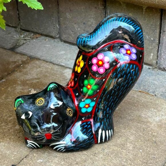 Vintage Talavera Hand Painted Mexican Folk Art Red Clay Ceramic Kitty Cat Bank - Picture 10 of 12